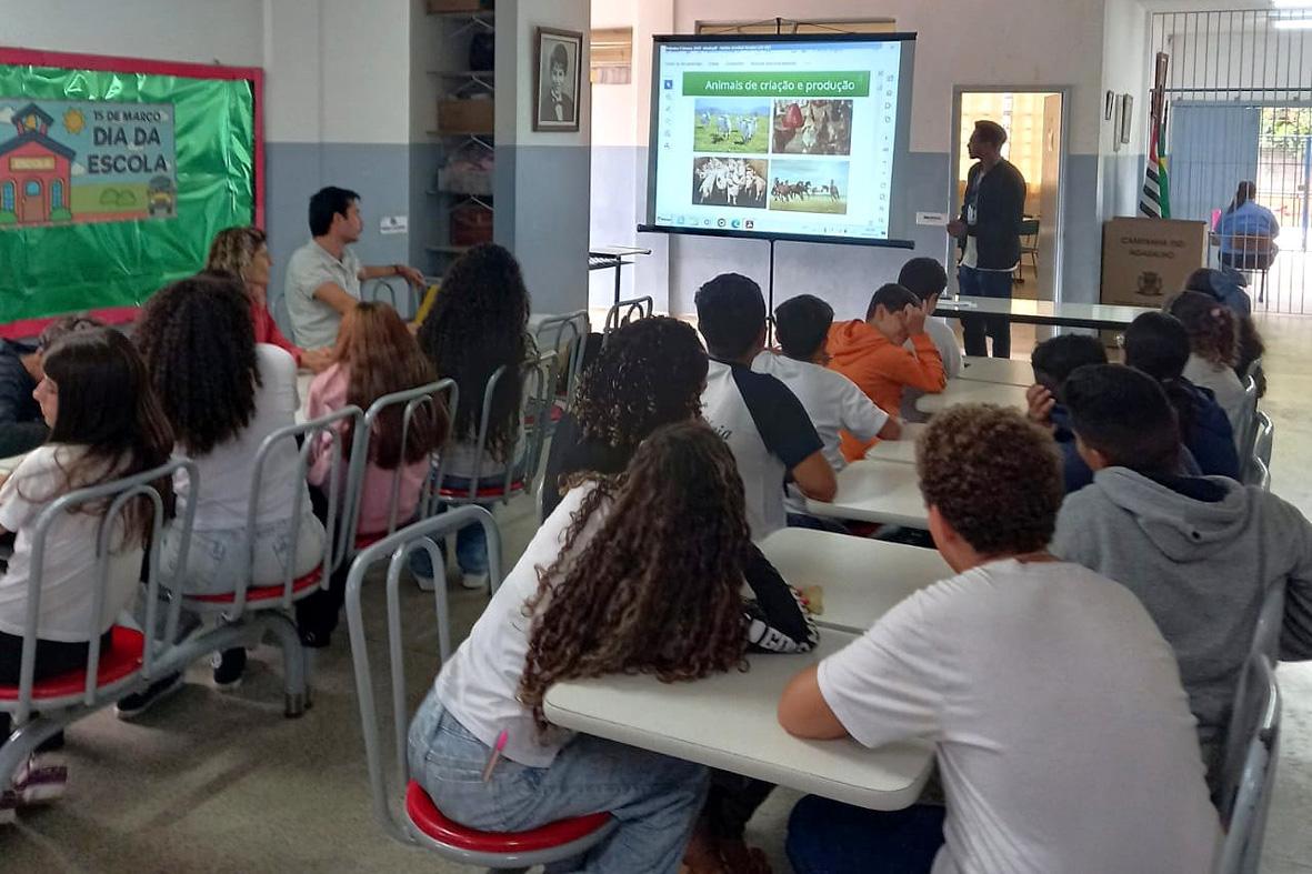 Cobema leva educação e cidadania às escolas com Programa Escola Amiga dos Animais