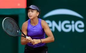 Eduarda Gomes é campeã do Roland Garros Júnior
