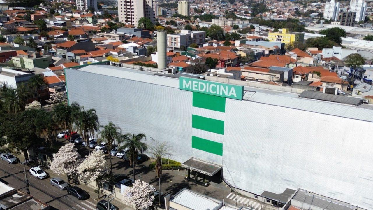 Faculdade de Medicina de Jundiaí é destaque no Estadão com nota máxima no Enamed
