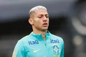 Richarlison detalha depressão após Copa de 2022: 'Pensei em jogar o carro contra uma parede'