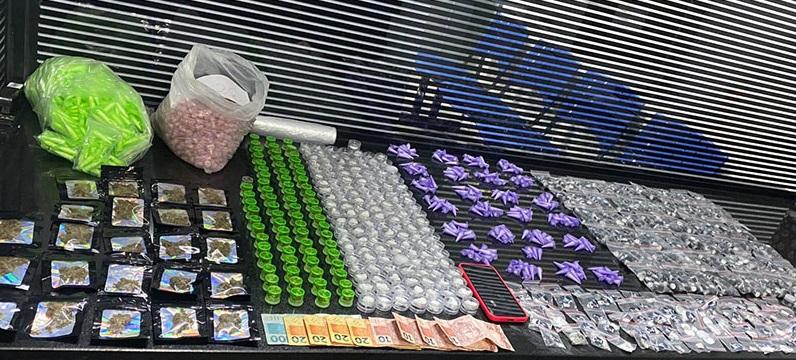 ROMU da Guarda de Itatiba apreende quase 4 mil porções de drogas
