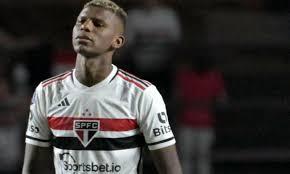 São Paulo dá 10 dias para Arboleda reaparecer e inicia processo para rescisão unilateral