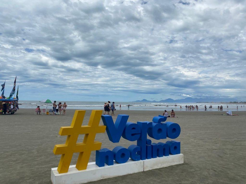 Verão no Clima mobiliza 15 mil pessoas e recolhe mais de 3 toneladas de resíduos no litoral paulista