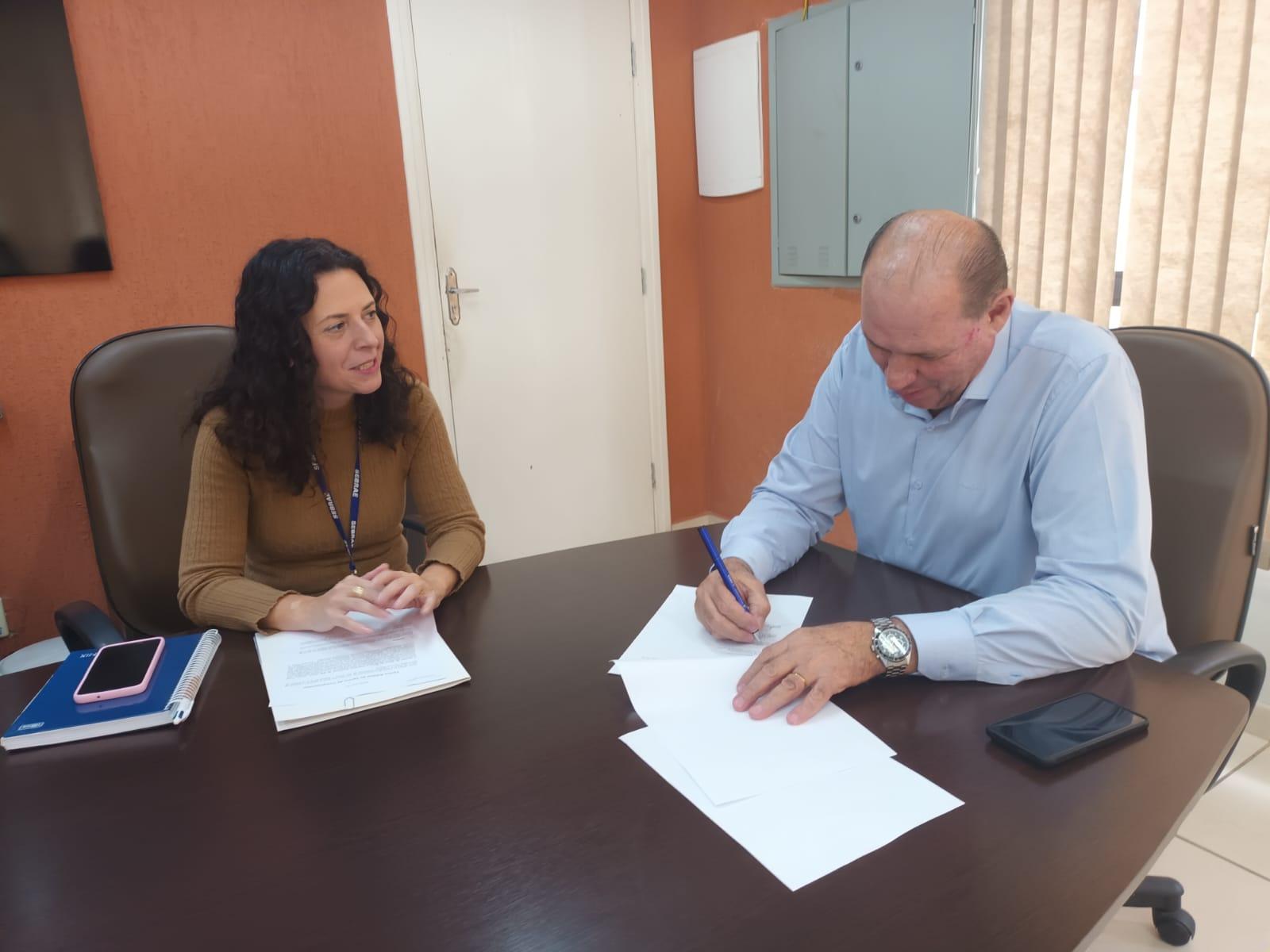 Morungaba acerta renovação de parceria com o Sebrae-SP