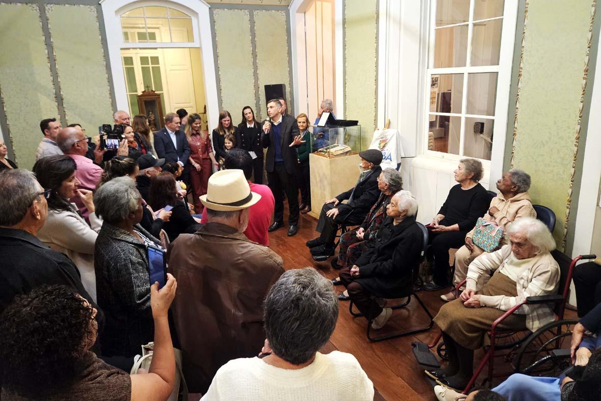 Museu celebra histórias de vida e emociona famílias em homenagem aos Cidadãos Centenários de Itatiba