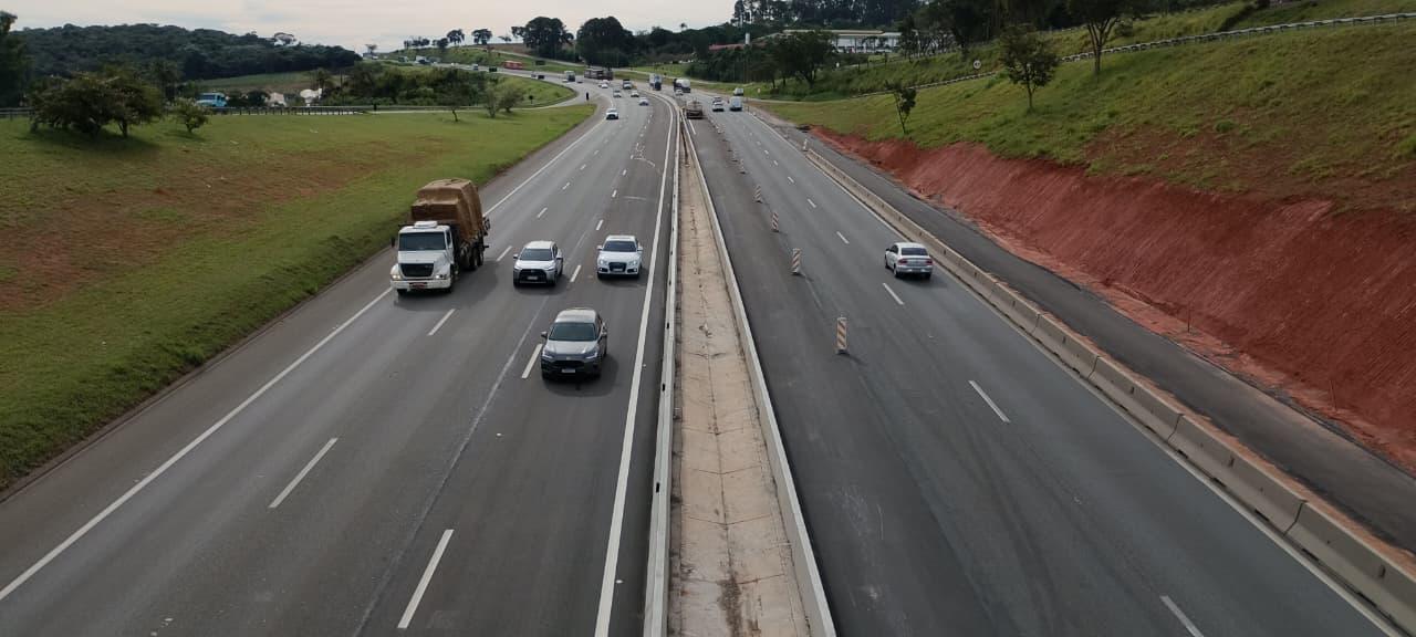 Rodovia D. Pedro I (SP-065) ganha novo trecho de faixa adicional, em Atibaia