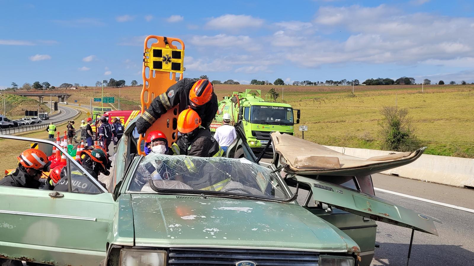 Simulado de acidente altera trânsito na rodovia João Cereser (SP-360), em Jundiaí, nesta quinta-feira (28/5)