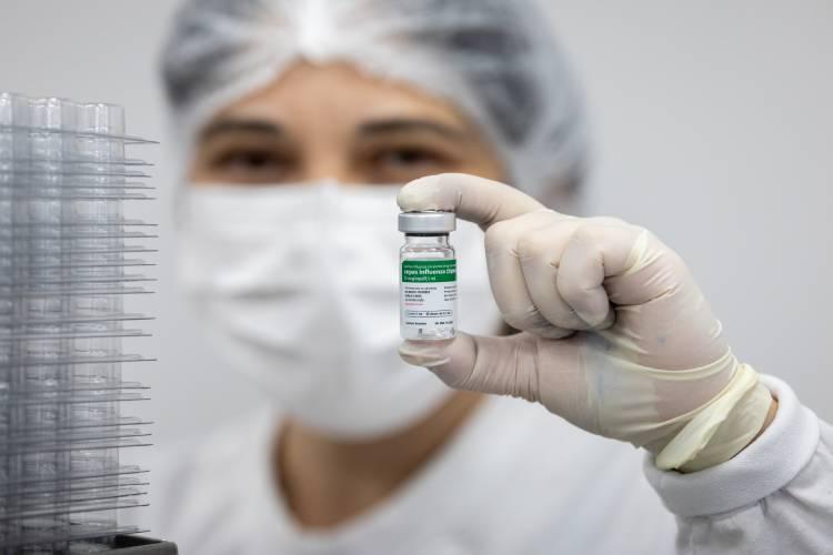 Vacinação contra gripe supera 12 mil doses em Itatiba e Saúde reforça alerta