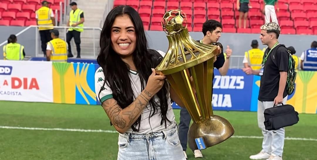 Ex-lateral da seleção feminina acredita em final em casa: 'Temos totais condições'