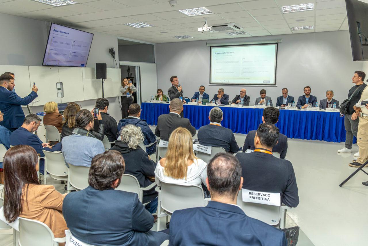 Jundiaí marca presença em encontro de prefeitos e amplia articulação sobre o futuro dos municípios