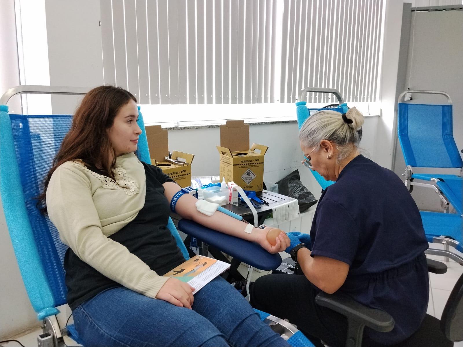 Melhora a arrecadação de sangue na campanha do Rotary Club