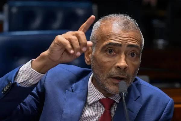 Após pressão nas redes, Romário abre mão do salário de senador durante a Copa do Mundo