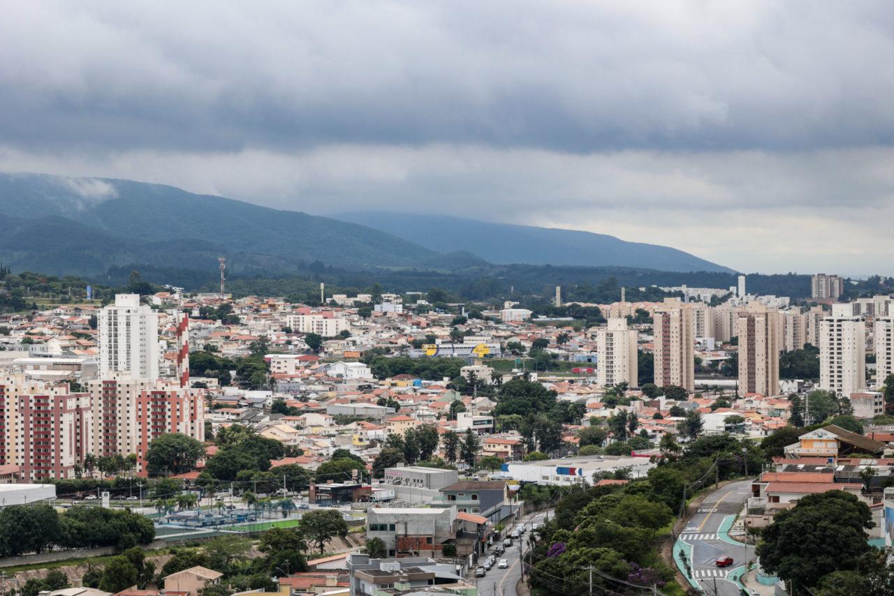 Defesa Civil alerta para possibilidade ventos fortes nas próximas horas