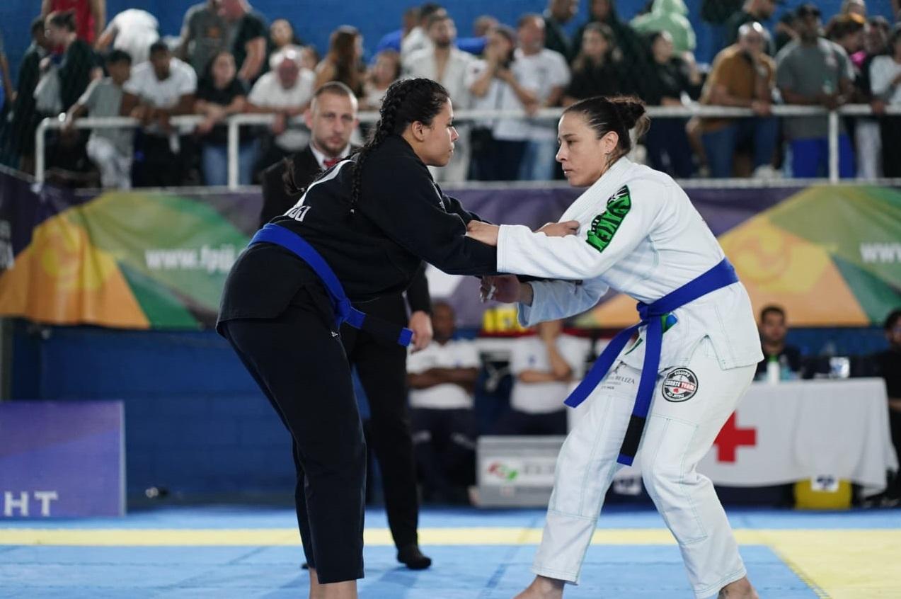 Disciplina, fé e trabalho impulsionam Luciane Gregório rumo aos principais torneios do jiu-jitsu
