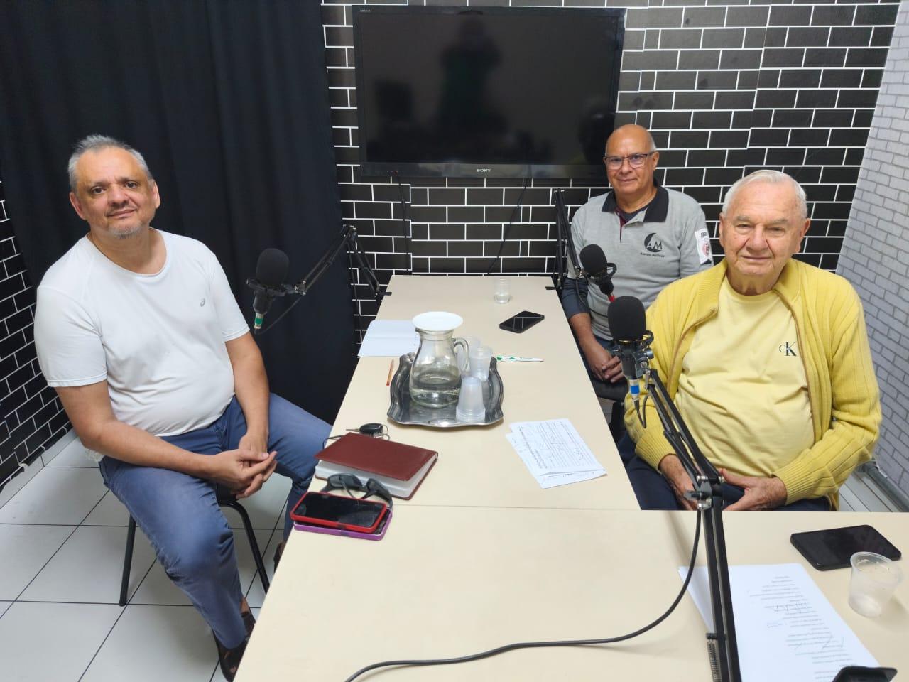 Eleições 2026 foi tema do podcast Debate da Rádio CRN