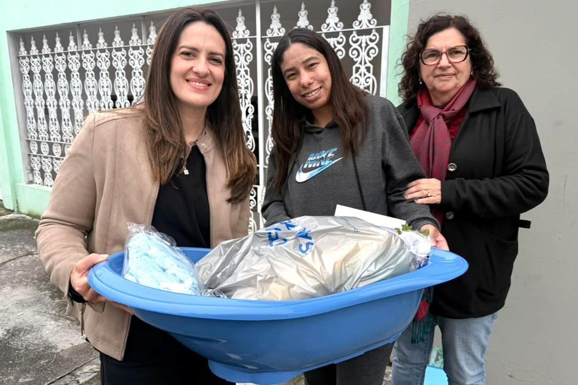 Projeto Meu Bebê entrega 26 enxovais e garante atendimento às gestantes