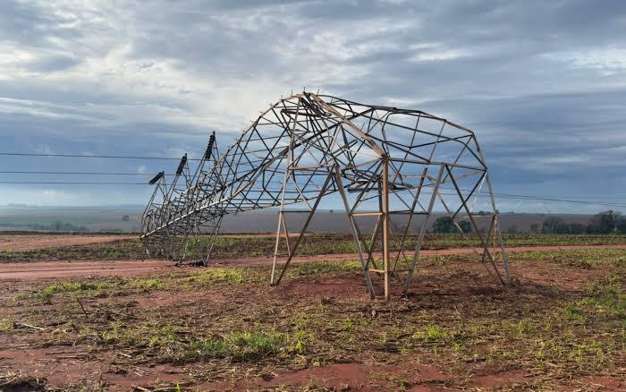 Ribeirão Preto ainda enfrenta falta de energia após temporal na sexta