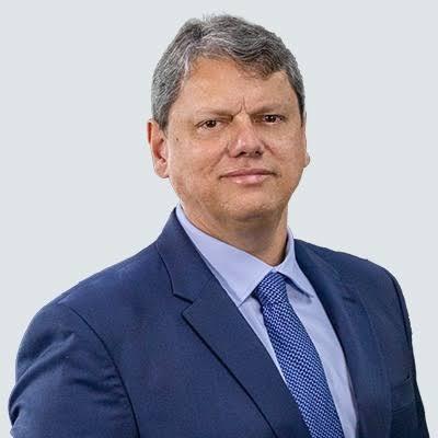 Tarcísio lidera contra Haddad em cenários de 1º e 2º turnos em SP, aponta Genial/Quaest