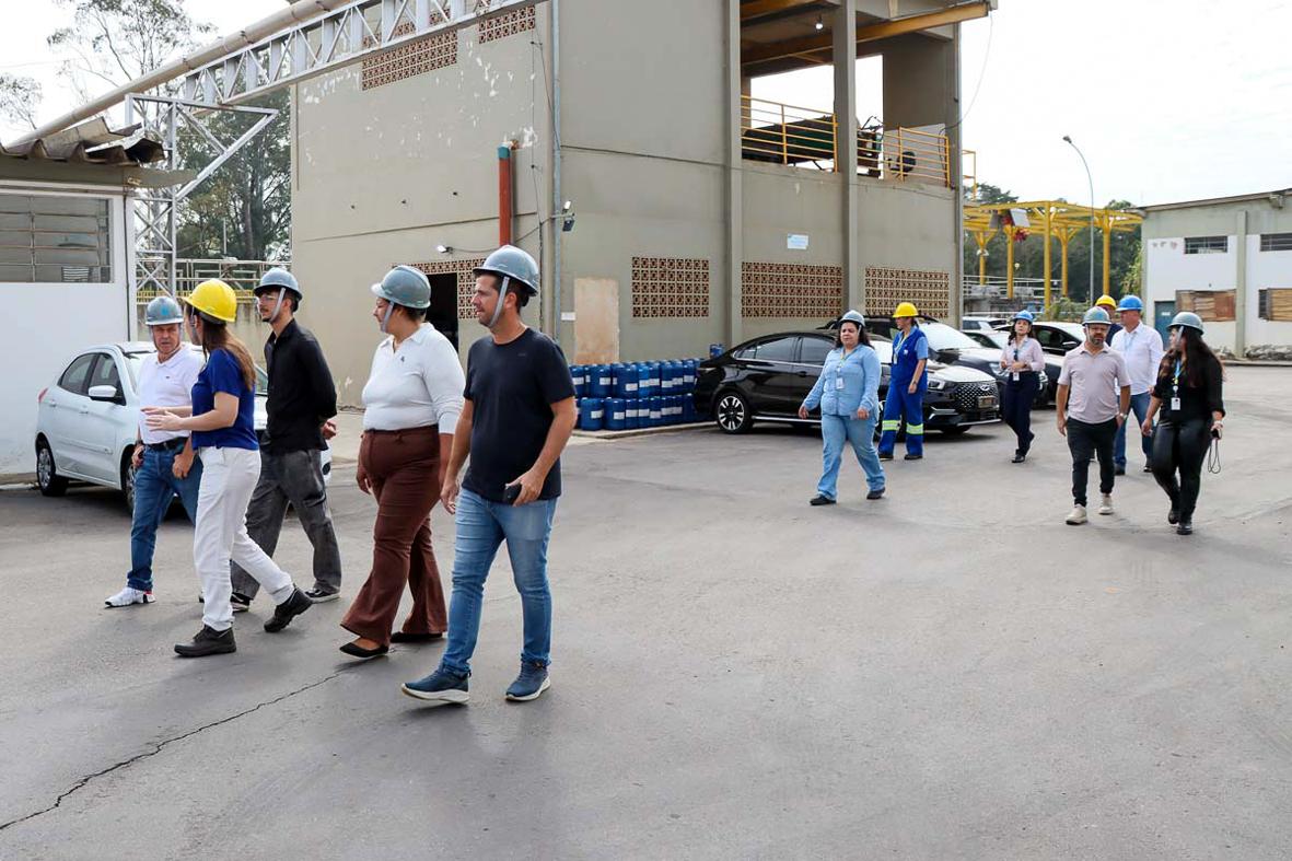 CEI da Sabesp realiza visitas técnicas em unidades da companhia