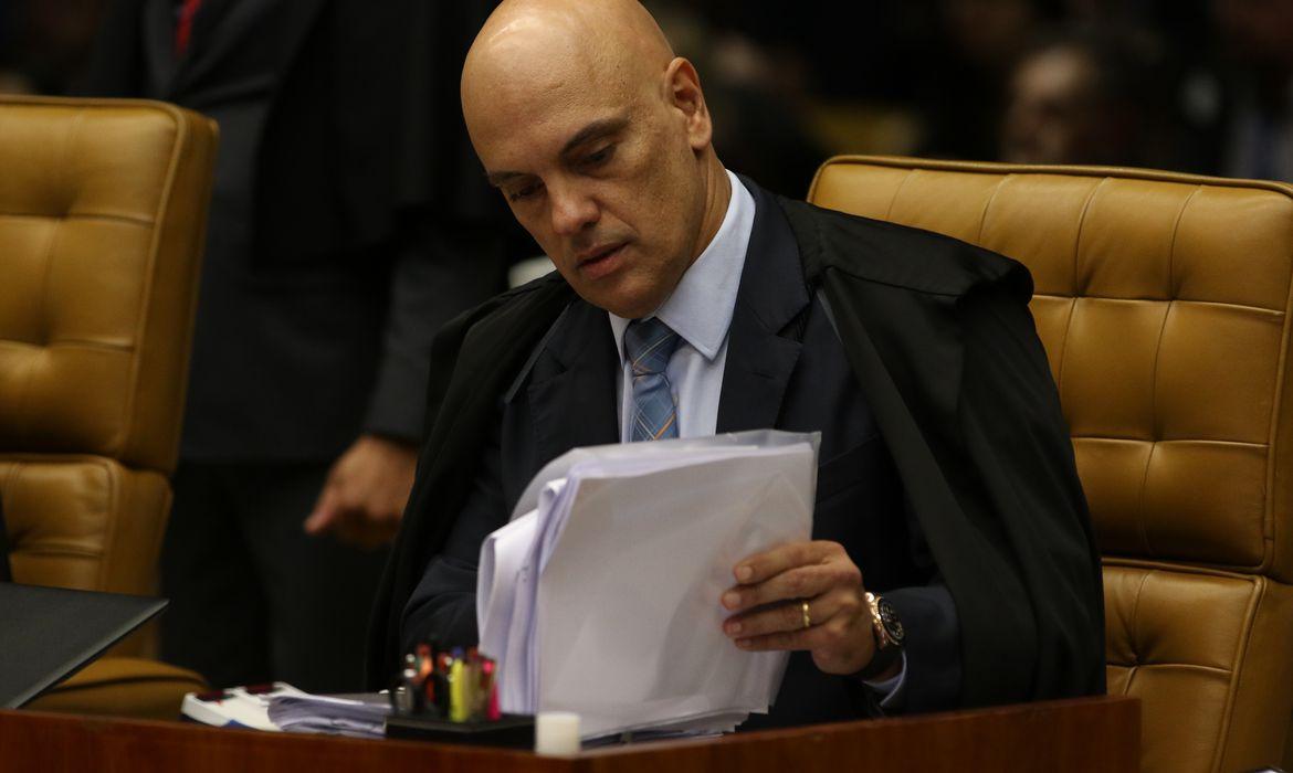 Governo Trump discute novas sanções contra Alexandre de Moraes, diz FT