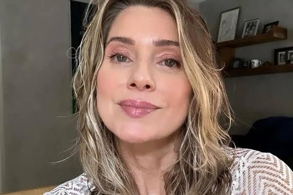 Leticia Spiller celebra aniversário de Marcello Novaes: 'Viva você, meu amor!'
