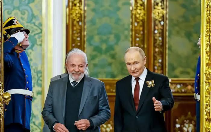 Lula conversa com Putin sobre comércio e geopolítica