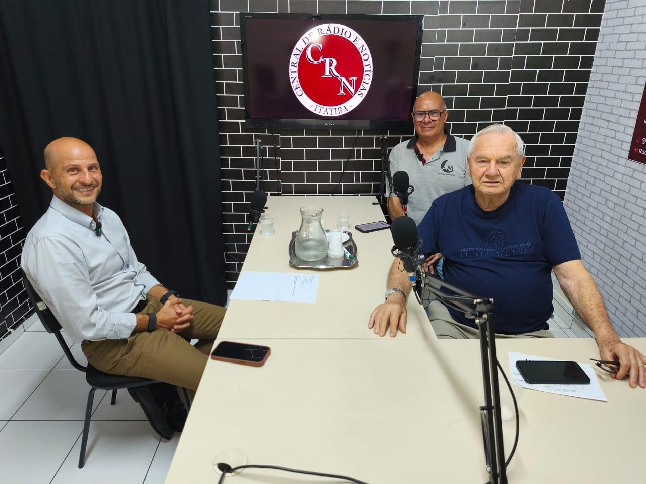 Secretário de Desenvolvimento no podcast Debate da CRN/JI