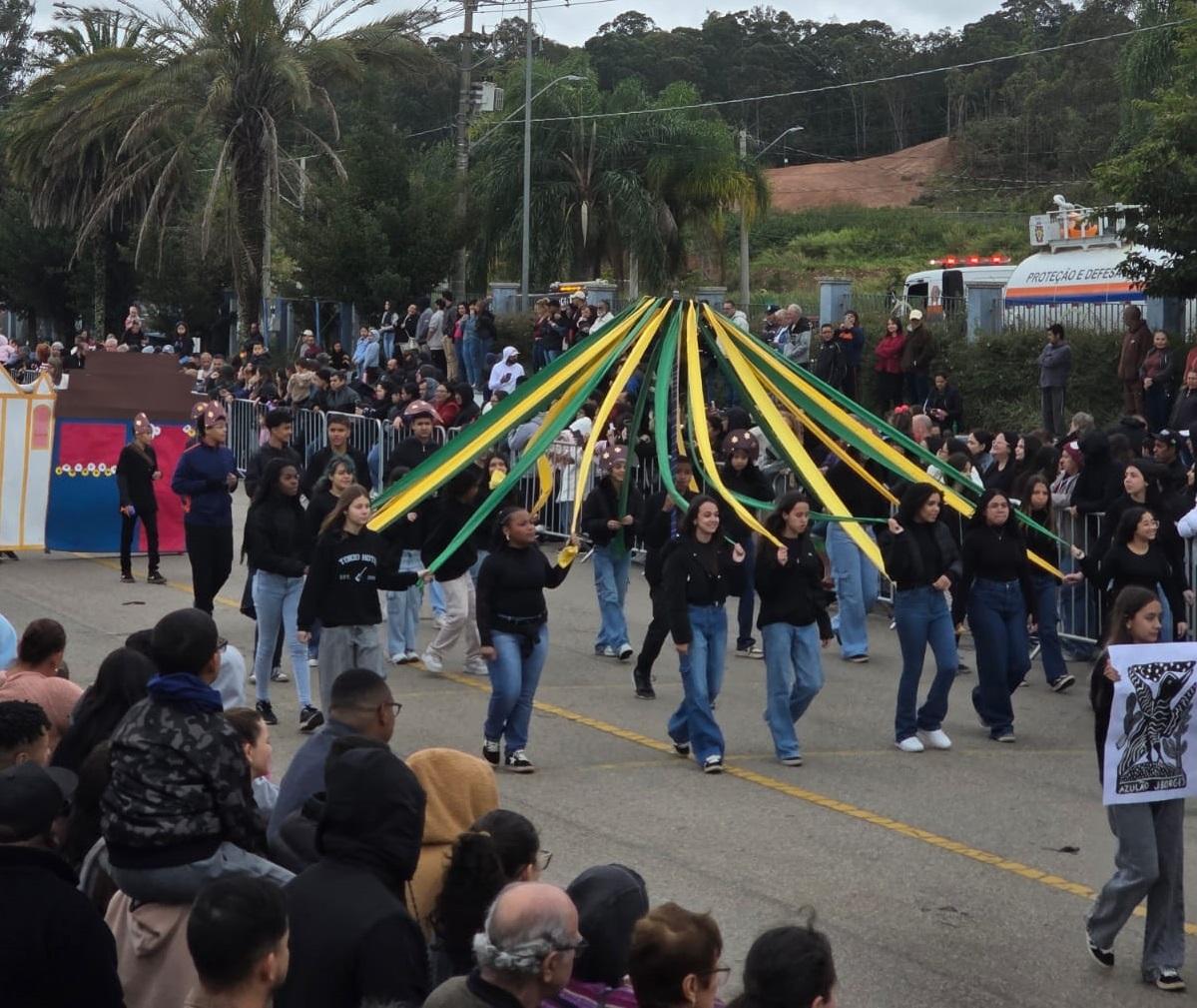 Blindado “ITATIBA” é destaque nas comemorações da Independência no município