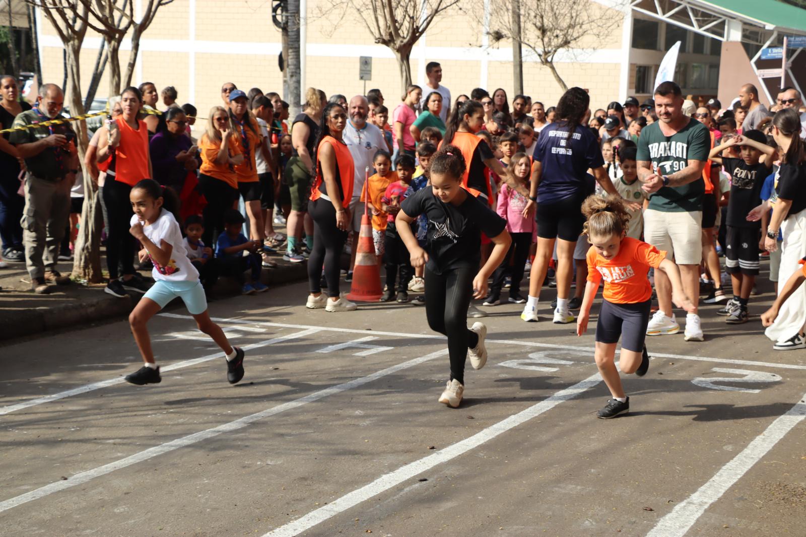 3ª Corrida Kids reúne mais de 400 crianças e movimenta Morungaba