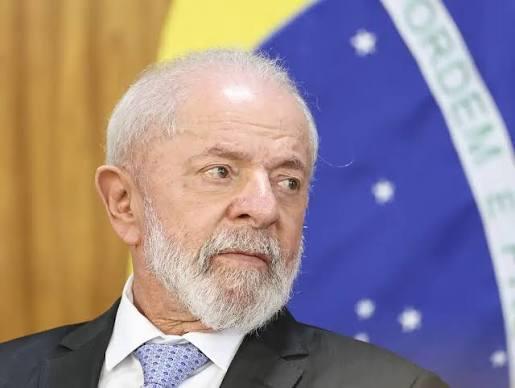 Atlas/Bloomberg: Lula tem 47,7% e Flávio Bolsonaro registra 47,4% no 2º turno