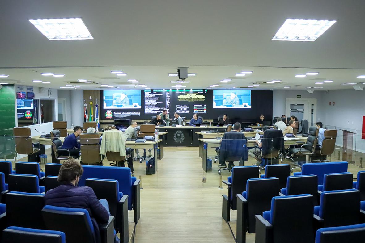 Câmara aprova três projetos durante a 79ª Sessão Ordinária