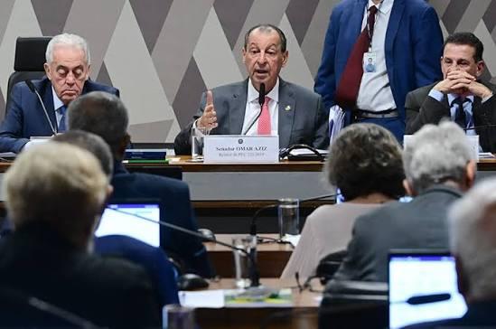 CCJ do Senado aprova PEC que acaba com jornada 6x1 