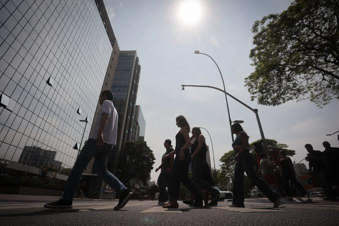 Defesa Civil prevê primavera marcada por calor intenso e temporais frequentes em São Paulo
