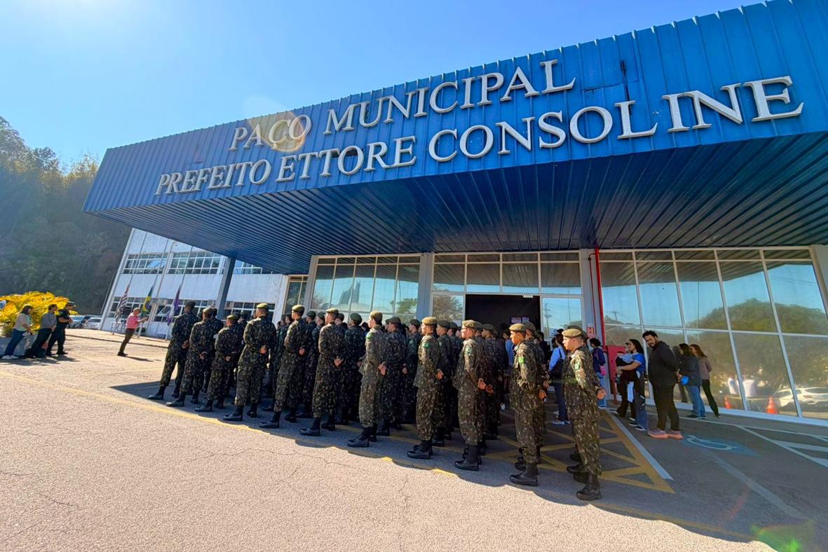 Desfile de 7 de Setembro terá 1,5 mil alunos e blindado do Exército em Itatiba