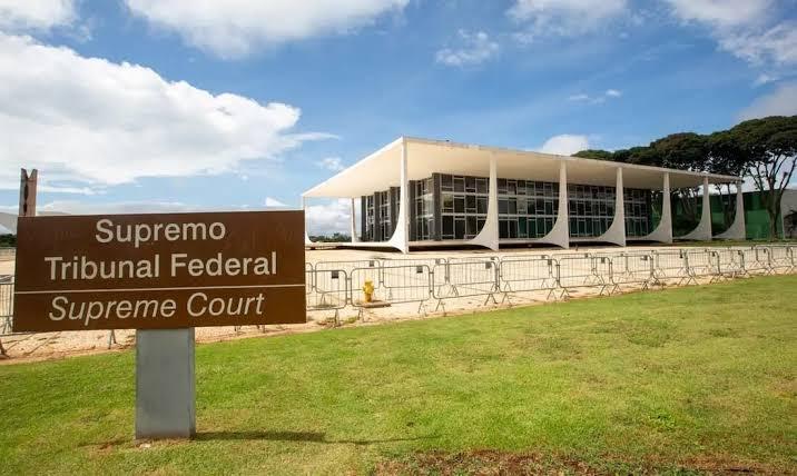 Ex-ministros do STF pedem apuração rigorosa da 