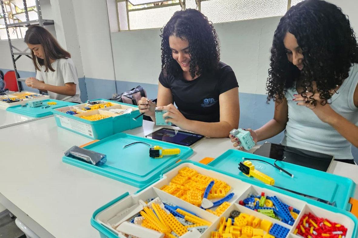 Itatiba leva Inteligência Artificial e robótica às salas de aula da Rede Municipal