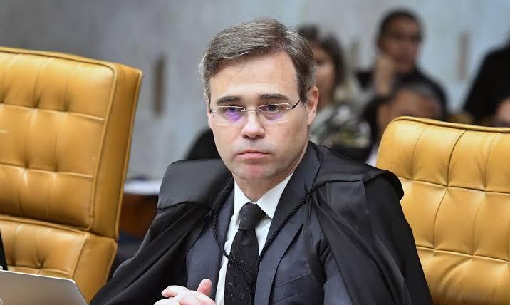 Ministro André Mendonça admite encontro com Vorcaro 