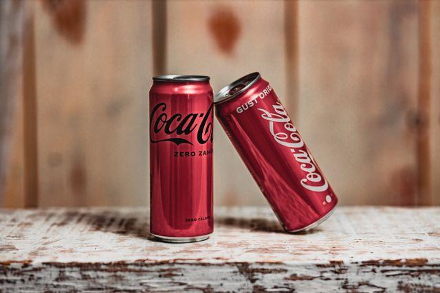 Qual é a diferença real no organismo entre refrigerante zero e tradicional?