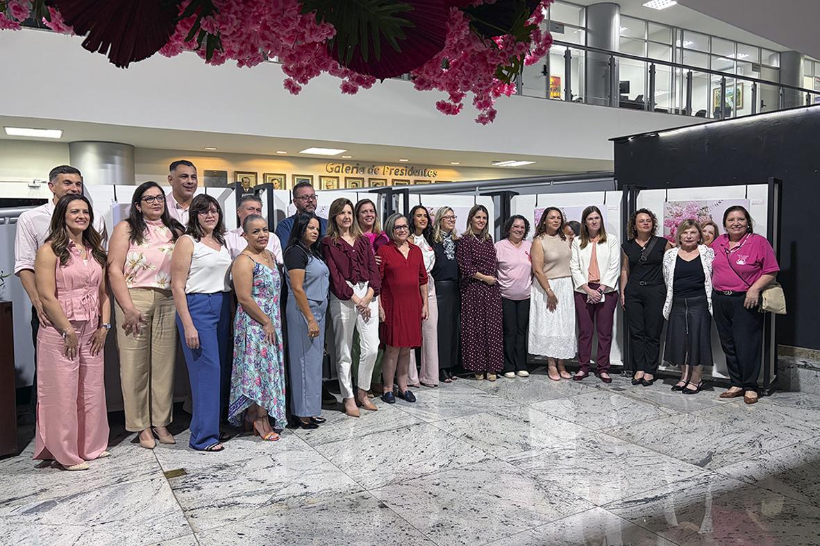 Histórias de coragem e superação ganham destaque no Outubro Rosa Histórias de coragem e superação ganham destaque no Outubro Rosa