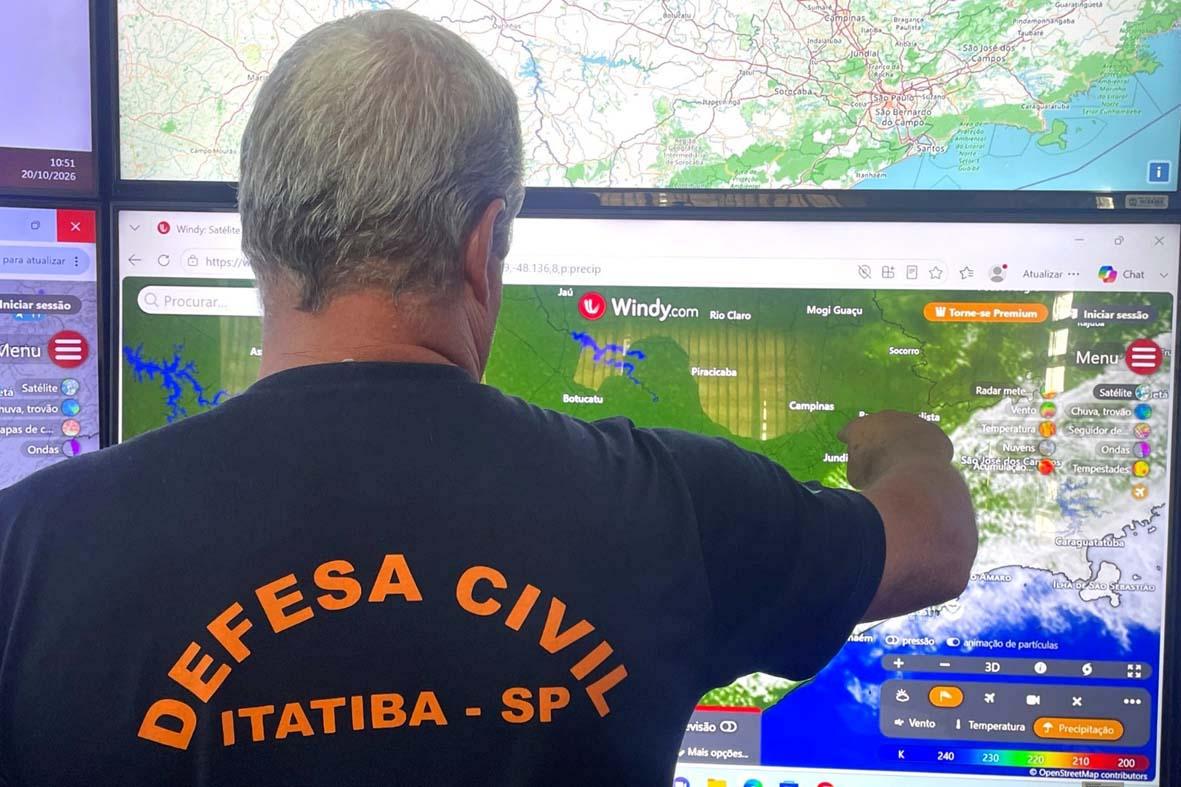Defesa Civil orienta população sobre cuidados durante temporais