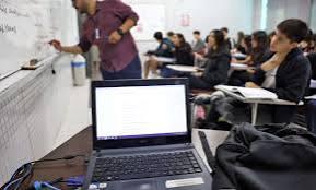 Docentes usam inteligência artificial para inovar e engajar alunos