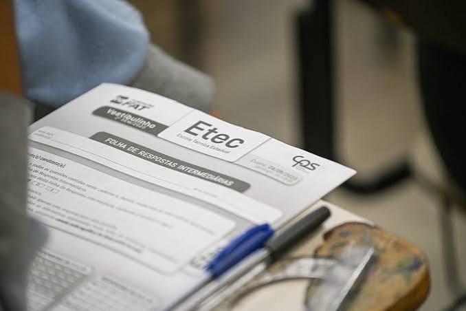Ensino Médio, Técnico ou especialização: entenda as opções das Etecs para 2027