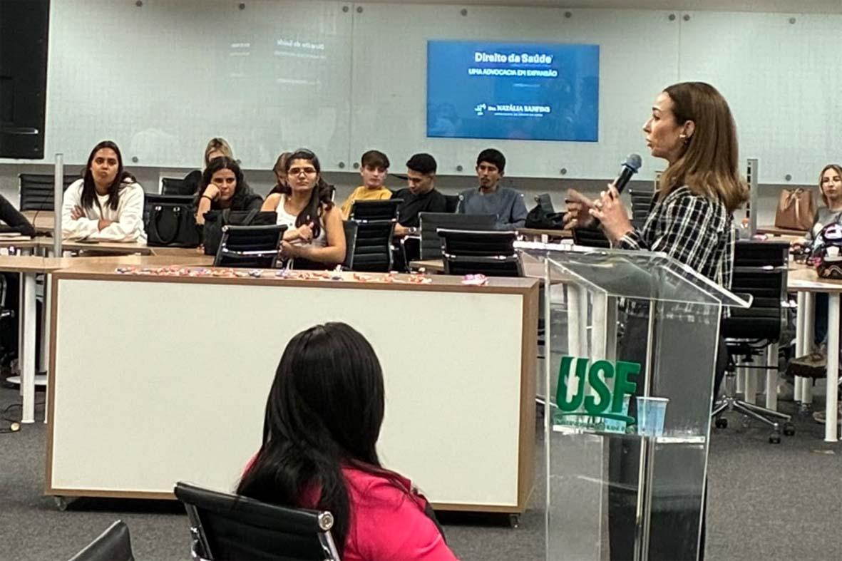 Estudantes da USF participam de palestras sobre advocacia médica e prevenção ao câncer de mama
