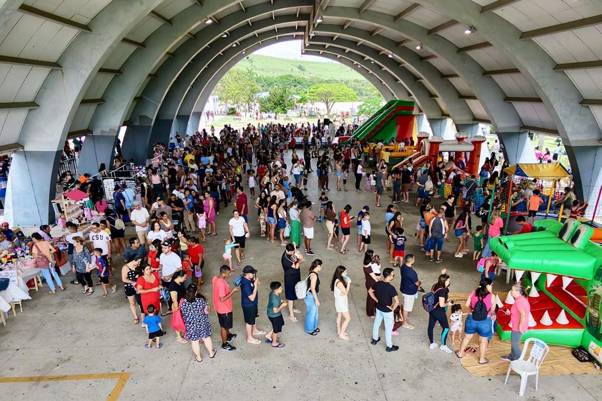 Festa do Dia das Crianças reúne cerca de 20 mil pessoas no Parque Luís Latorre