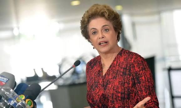 Governo fixa reparação mensal de R$ 17,5 mil a Dilma por tortura na ditadura militar
