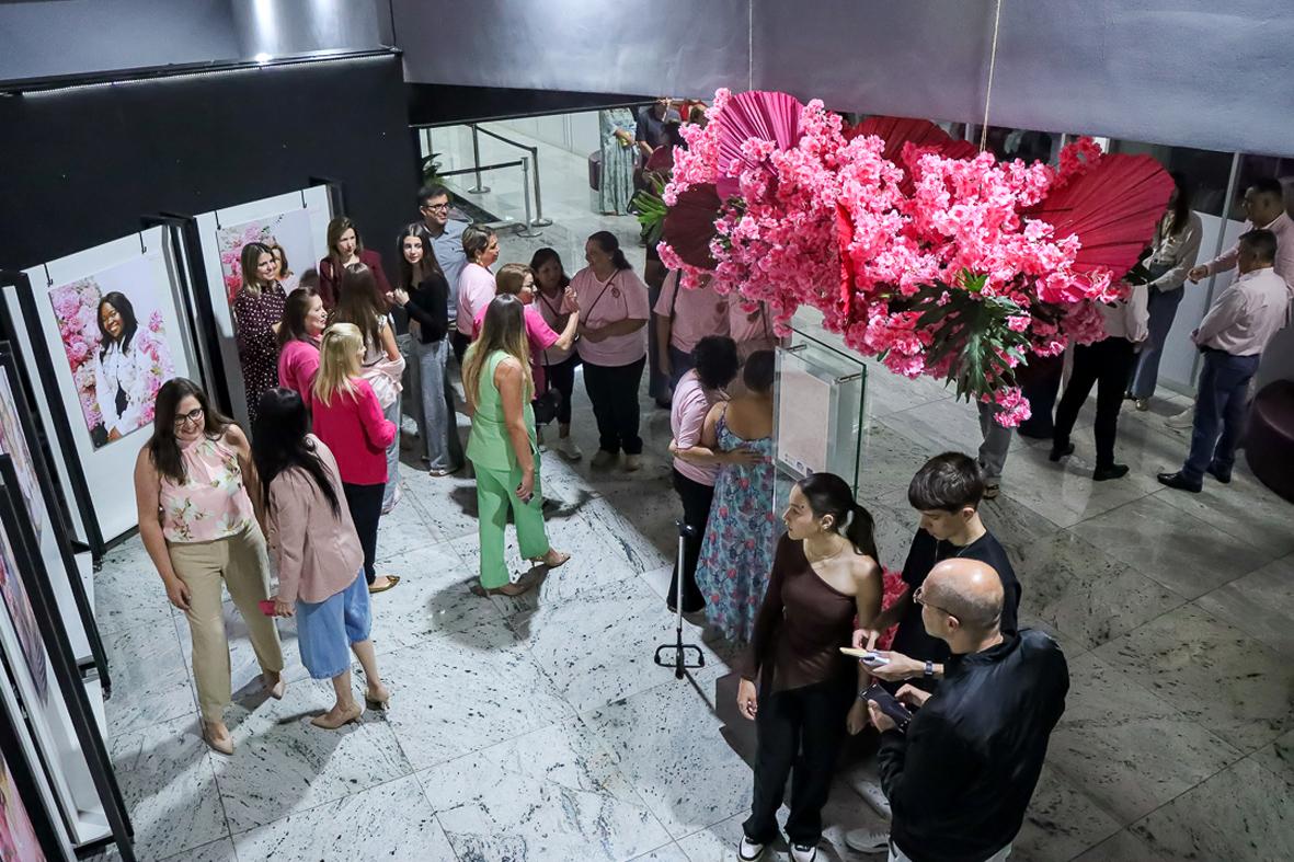 Histórias de coragem e superação ganham destaque no Outubro Rosa