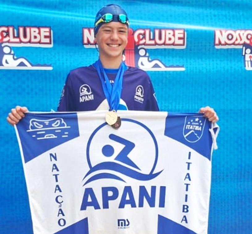Ian Covre garante três medalhas no Torneio Regional de Natação
