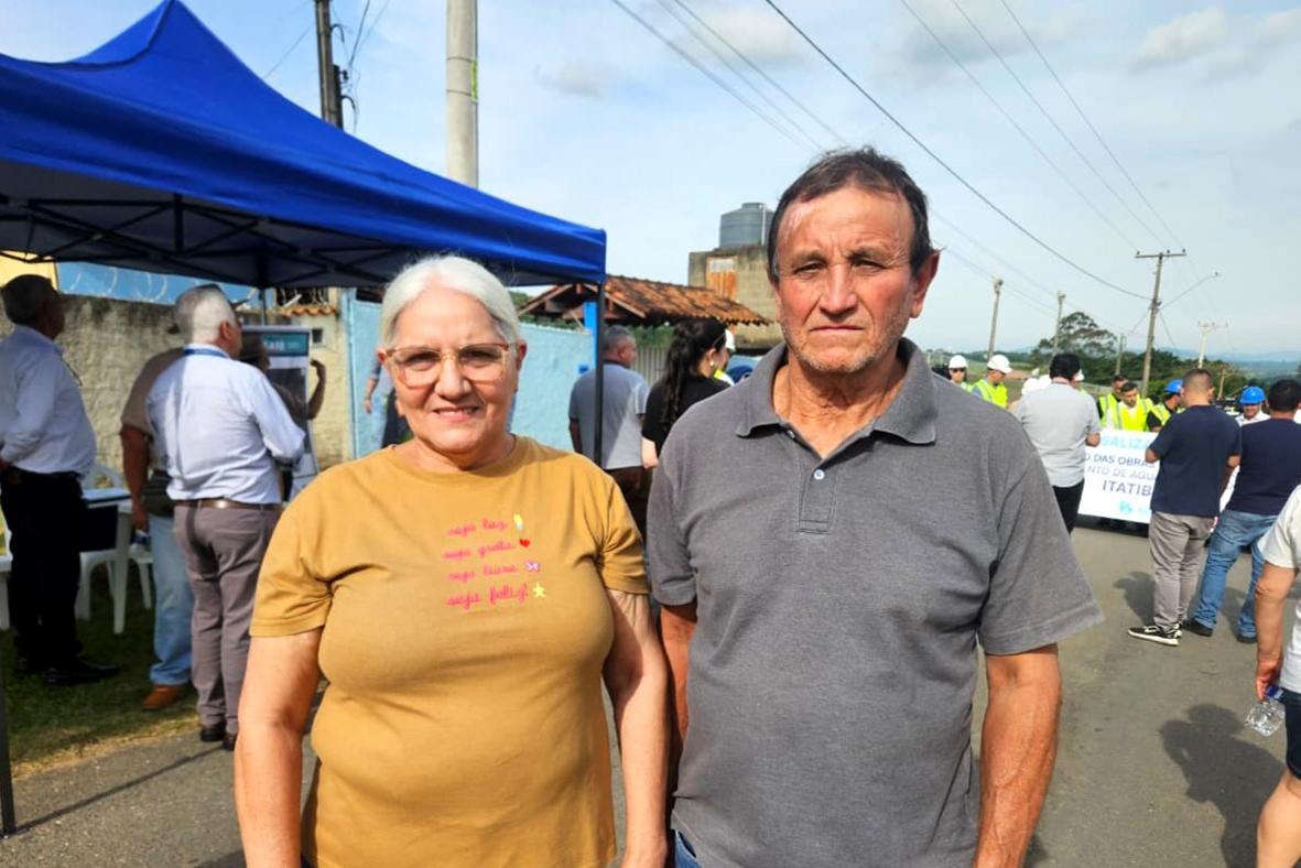 Moradores comemoram chegada do saneamento e melhorias na região do Moenda