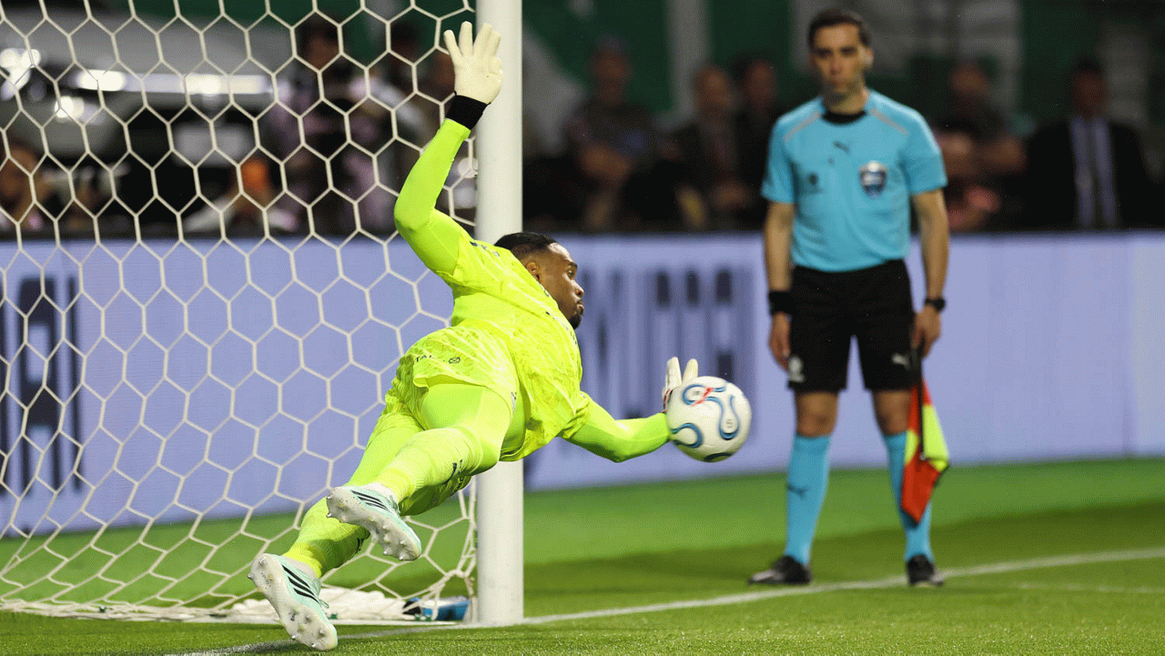 Palmeiras sofre em casa, mas vence Fluminense nos pênaltis para ir à final da Libertadores