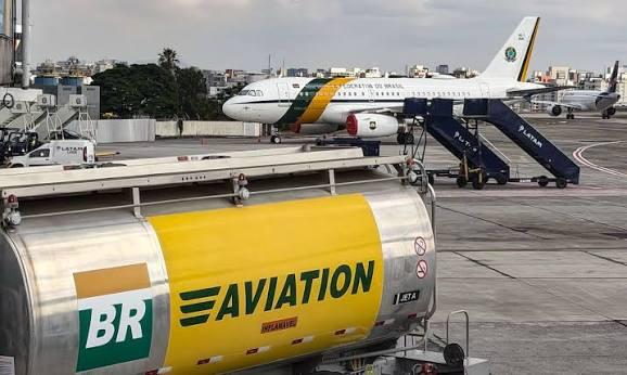 Petrobras inova na produção sustentável de combustível de aviação